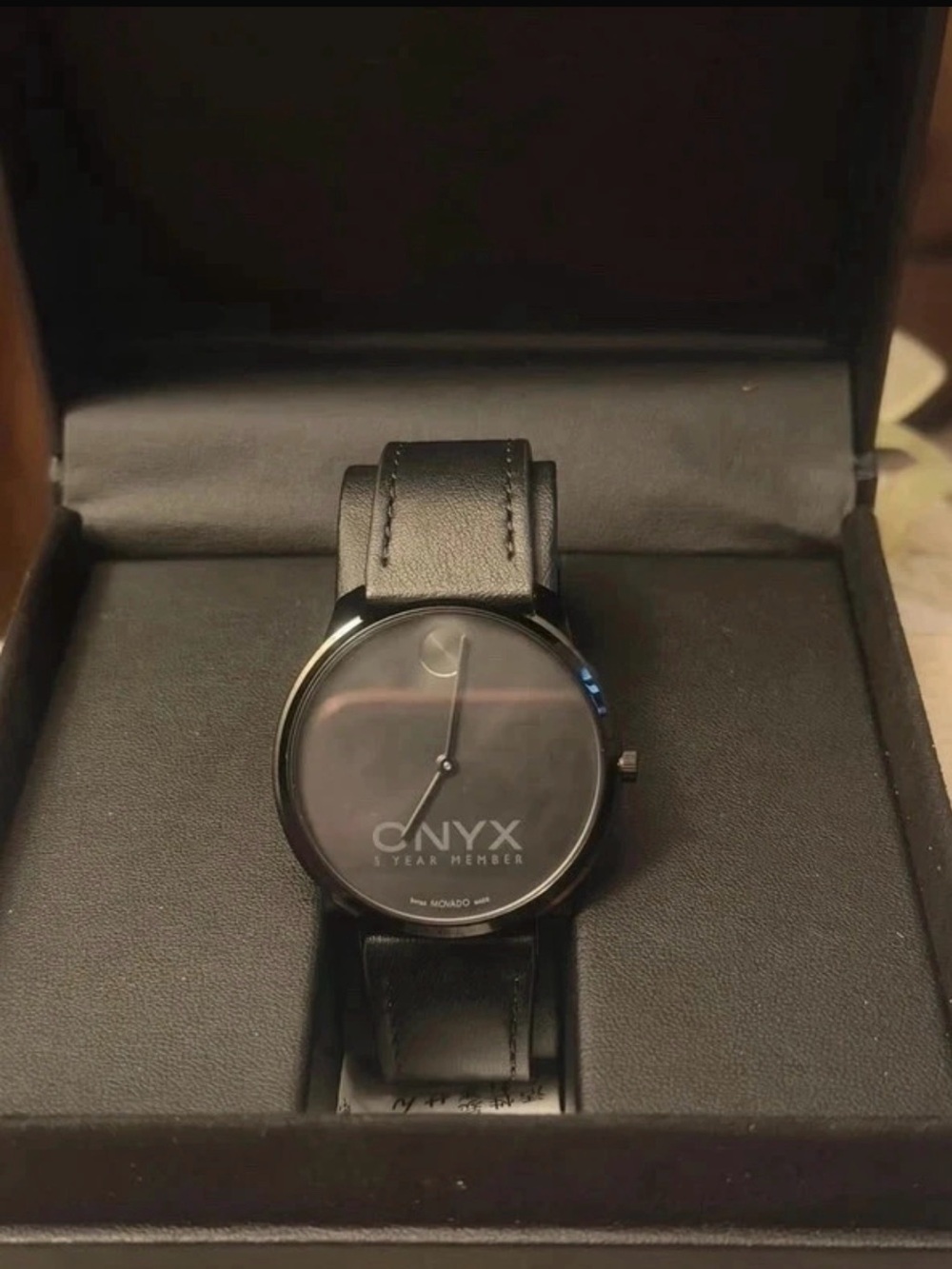 Movado Onyx Black Dial Men's Leather Strap Watch